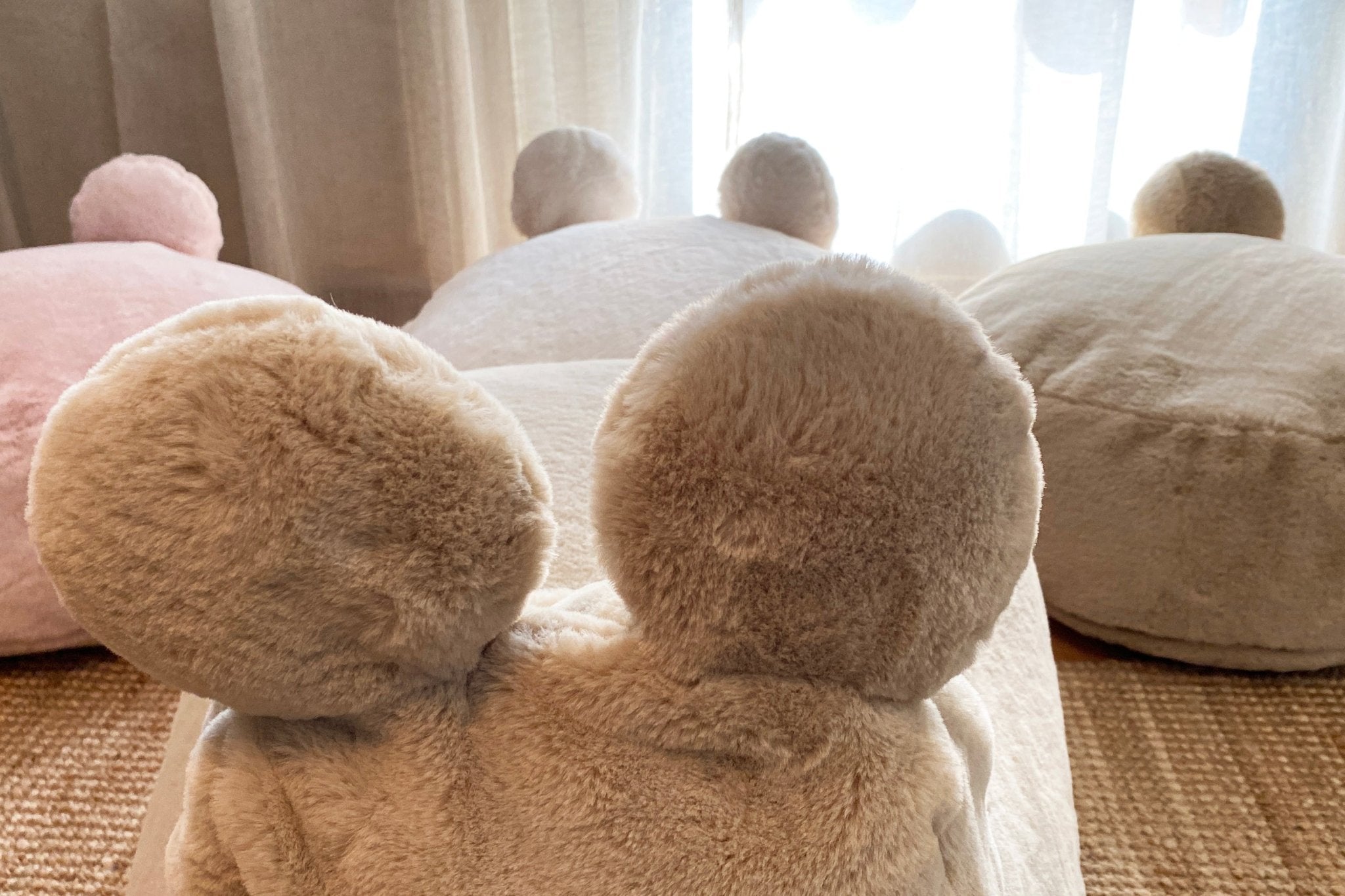 TEDDY Pouf Bean Bag, Fur - Scandinavian Stories by Marton